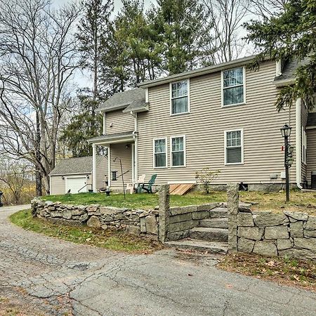 Remodeled Farmhouse In Waterford Near 2 Beaches! Esterno foto