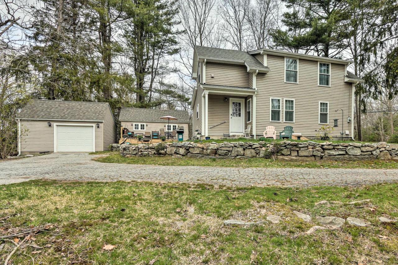 Remodeled Farmhouse In Waterford Near 2 Beaches! Esterno foto