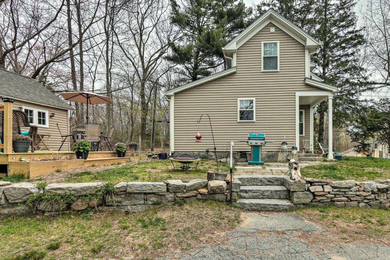 Remodeled Farmhouse In Waterford Near 2 Beaches! Esterno foto